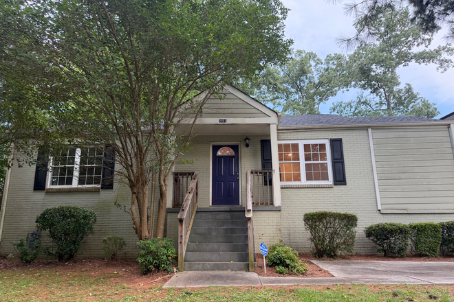 Outside View - 3 Bedroom/ 2 Bath Newly Renovated Home in East Lake