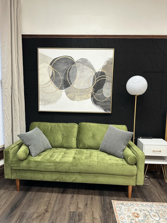 sitting area - Boutique Purdue Student Living Apartments