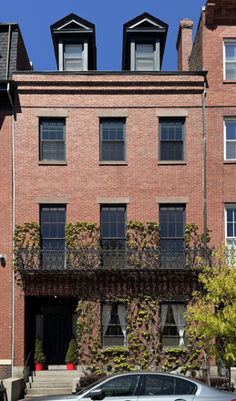 Two bedroom furnished apartment on the upper two floors of a restored 1851 brick row house. - 61 OTIS — Furnished Historic Residence, East Cambridge near Kendall Square