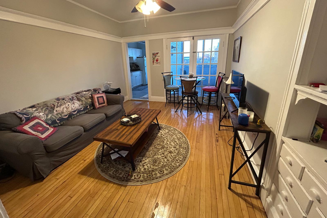 Living Area - Large 3Bed/1Bath Moments from BU Campus!