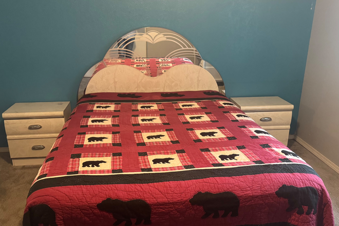 Bedroom - 2 fully furnished rooms for rent