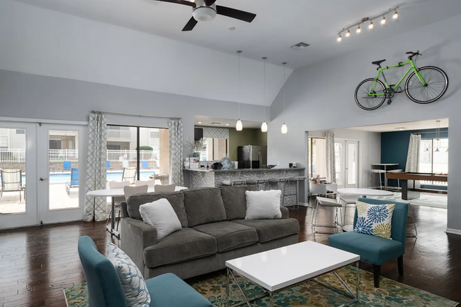 common space - 1 bed / 1 bath at Stoneridge Apartments available Sept 1, 2026 - $1100/month (can be earlier)