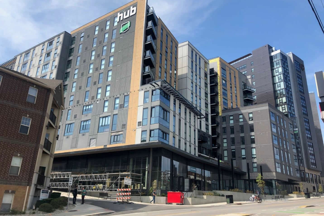 Building Photo - HUB State Street Apartment 949-D