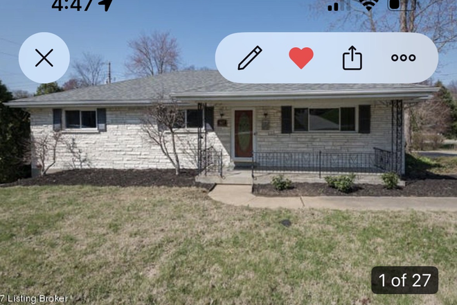 Beautiful home near BU campus. 4BR/2 Baths - Whippoorwill rd by zoo/joe Creason park