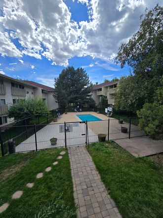 Pool - First month free! Move in July 23rd (1Bed/1Bath) 2707 Valmont Road # A204