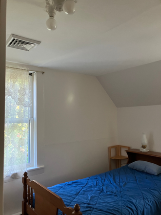 available bedroom - 2 br/1 ba apartment in Turners Falls
