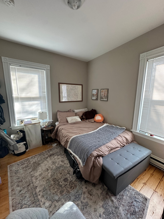 bedroom - Bedroom for sublet May 1-August 31