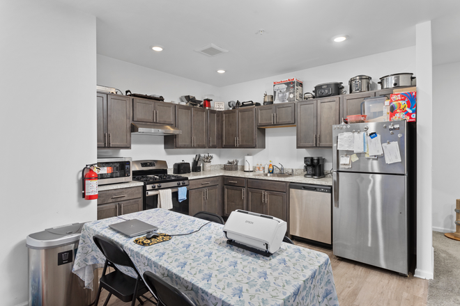 Kitchen - A Cozy Spot in Mercer County Hopewell, NJ - Furnished Room, All Utilities Included! Condo