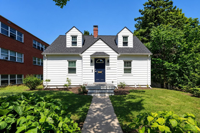 Front - 3 Bedrooms Available for 2026–2027 | Prime Penn State Off-Campus Housing