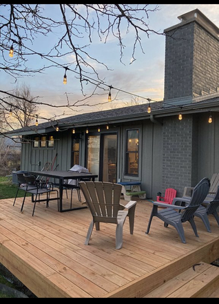 Back porch - 2026-2027 sublease next to Boulder reservoir