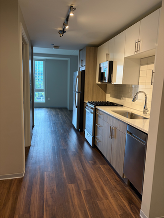 Entryway - Studio in The Link Evanston