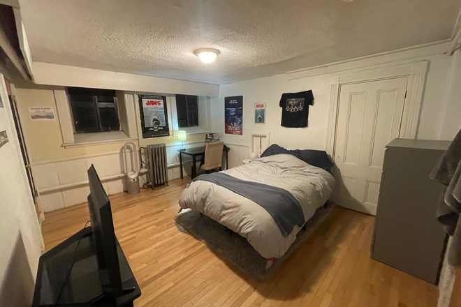 Basement Unit - Two rooms available on Mission Hill!