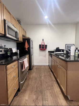 Kitchen - Avaible 9/1/26 is A 2 bed 1 bath next to Northeastern