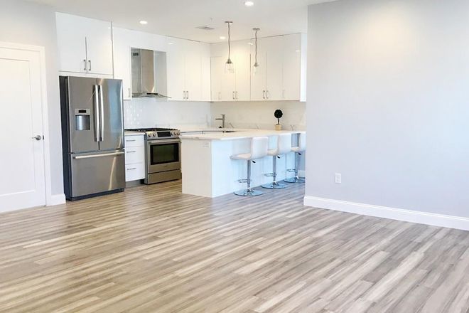 kitchen - Master Bedroom available in a 3bed 3bath