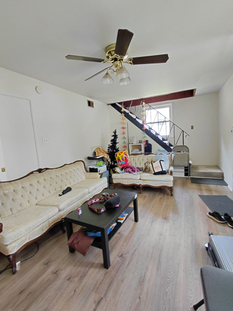 Living Room - Room Available in Hollywood Neighborhood House