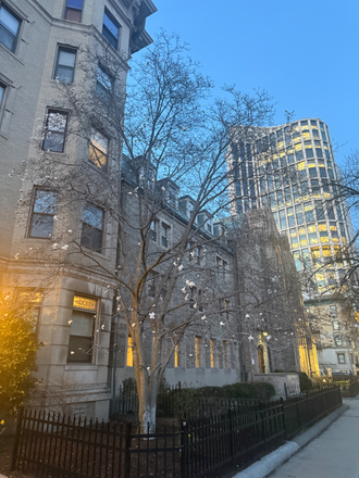 Front entrance - 5 minutes from Newbury St & Fenway Park! | Furnished bedroom (if needed) | Walk to Northeastern