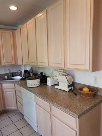 Kitchen - 1-bedroom apartment close to Homewood campus