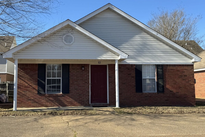 Exterior - 3Bed/3Bath, Short drive to campus