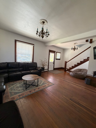 Living Room - Spring Sublet Needed! Great House Close to Campus with Large Backyard! (Rent Negotiable)