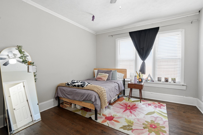 Bedroom 1 (Master) - Bedroom available in Student home. All utilities & wifi included.