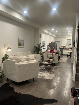 Main floor space - Baltimore Rental Townhome