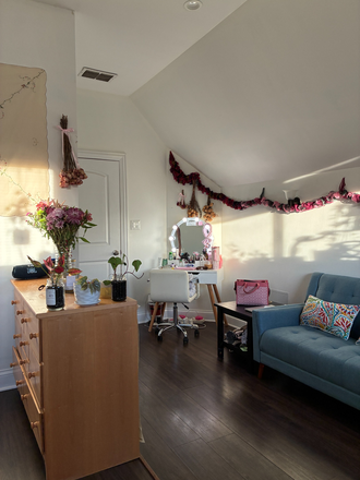 Bedroom - Spacious Ashland Ave Apartment!