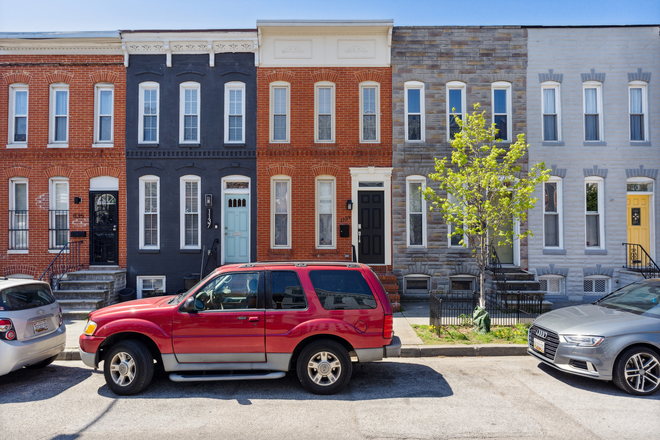 Front Outside View - Walkable Baltimore Gem