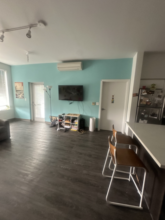 Living Room/Kitchen - The Soto 4x3 June to August Sublease