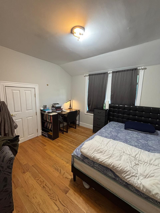 Bedroom - $900 Summer Sublet available JULY 1st at 107 Windsor St | Prime Tufts Area |