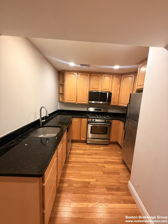 Kitchen - Spacious & Sun-Filled 3 Bed / 2 Bath with Central AC + In-Unit Laundry