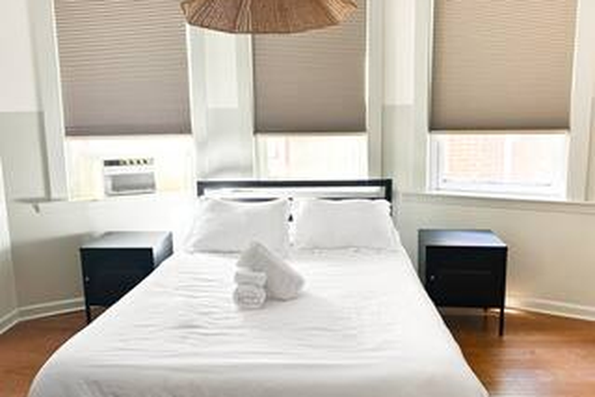 Master Bedroom - UC Off-Campus Housing | Furnished 2BR Apartment