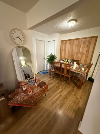 dinning room - Fox Hollow Apartments
