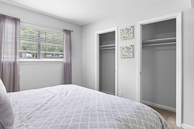 Second Bedroom - Royal Park Apartments