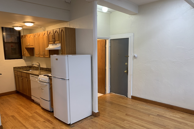 Call NOW for showings! 617-236-8550 - HEMENWAY ST - *NO FEE* TRUE 2BR W/ LIVNG RM, H&HW INC, LNDRY IN BLDNG, DW IN SYMPHONY FOR *9/1/2026* Apartments