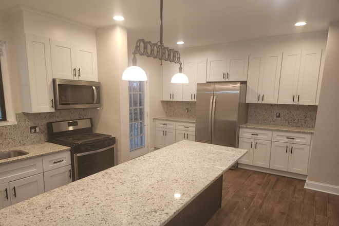 Brand new kitchen - Large House across from Gompers School one block to SJU
