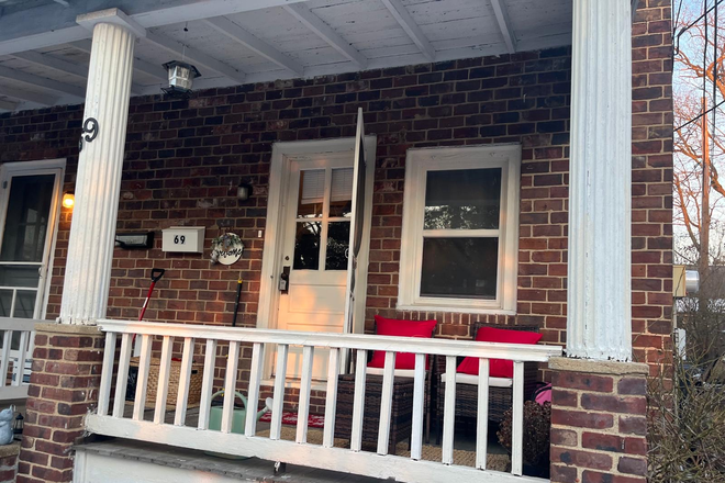 Porch - Furnished room in shared home for female-Moran Ave-Princeton