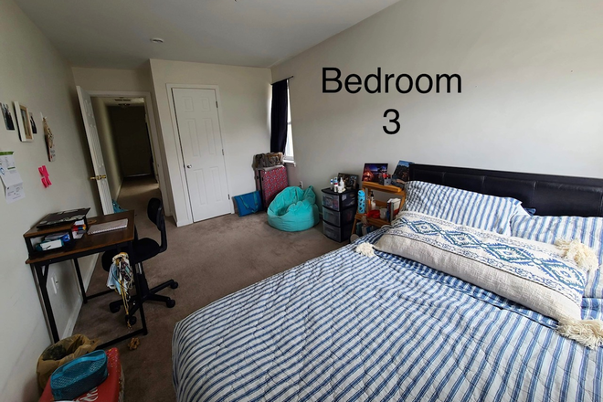 Bedroom 3 - Steps from Johns Hopkins Hospital and JHSPH! $635 + UTL Townhome