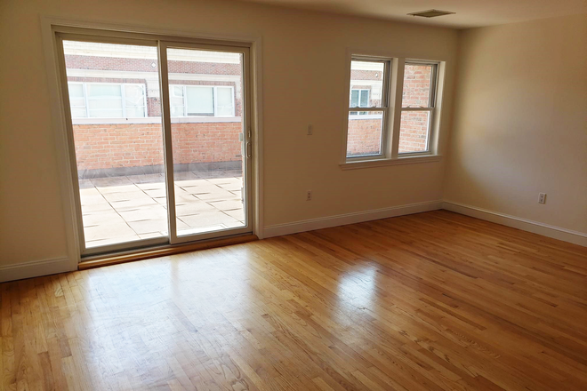 Room - One Bedroom Apartment Available in the Heart of Harvard Square