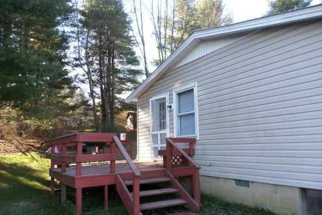 - 2 Bedroom 1 bath Duplex