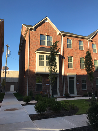 Rental front - end unit, 3 levels. - Luxury New Construction + Private Garage - Steps from Johns Hopkins Hospital