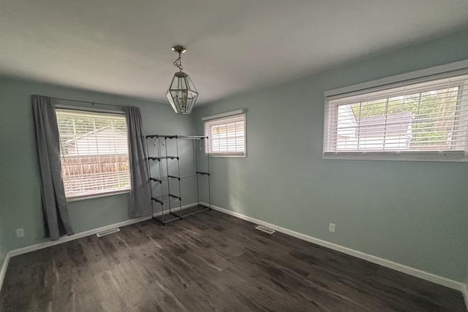 Room C - Available Now (Image 1 of 2) - Room in Shared Lafayette House (Room C) - June or August
