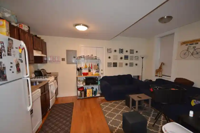 Kitchen - THE FENWAY - HUGE LUXURY 5 BED IN AMAZING LOCATION! Condo