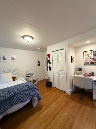 Bedroom up for sublet - Room Available for Spring Semester 2027!! 15 Kirkwood Rd, right near BC House