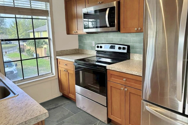 Kitchen Render - Fully Furnished Private Bedrooms in Newly Renovated Condo - Move in ready August