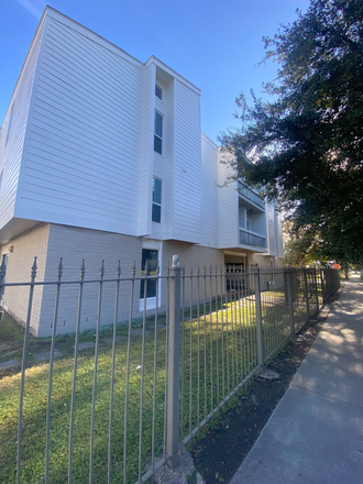 Exterior - Perfect location for city living