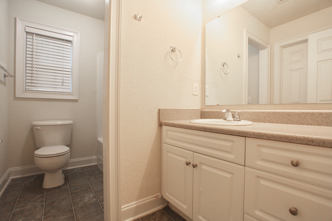 Bathroom - Convenient, Close and Cozy House
