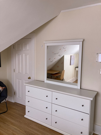 Bedroom - Carol's HomeStay