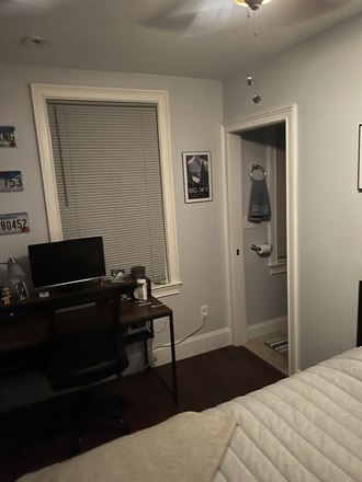 Bedroom - Mission Hill Apartment Close to Campus, private bathroom and in-unit laundry