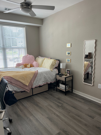 Bedroom - The Standard Four Corners Apartments