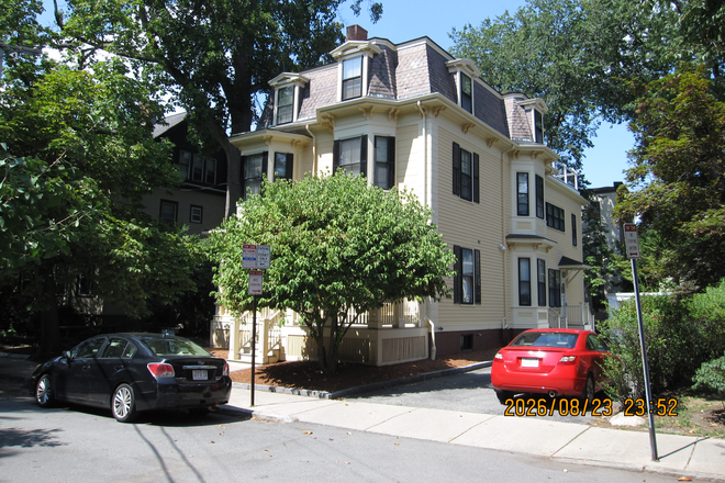 Exterior - Top Floor Two Bedroom with Parking and Roof Deck - Steps to Harvard